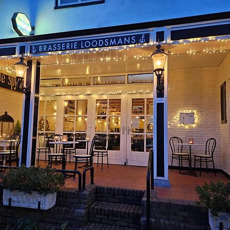 Hotel-Restaurant Loodsmans Welvaren Bv Den Hoorn  Esterno foto