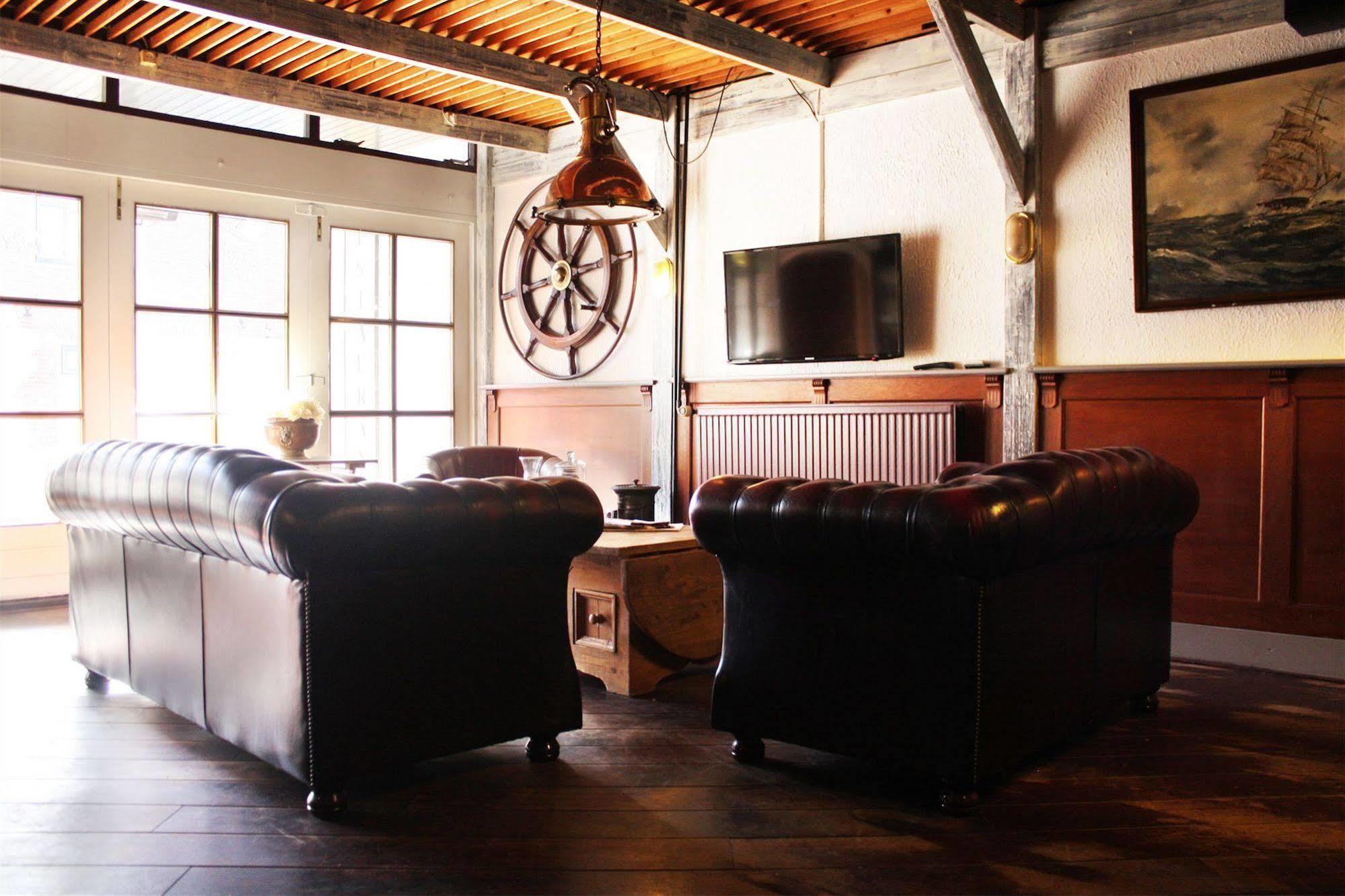 Hotel-Restaurant Loodsmans Welvaren Bv Den Hoorn  Esterno foto