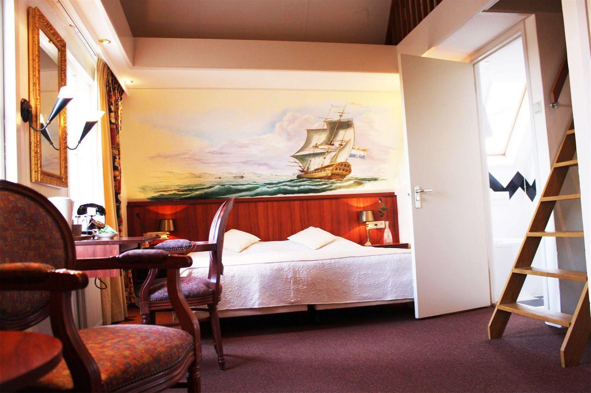 Hotel-Restaurant Loodsmans Welvaren Bv Den Hoorn  Esterno foto